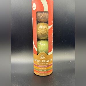 Pacha Peaces Froth Bombs Set